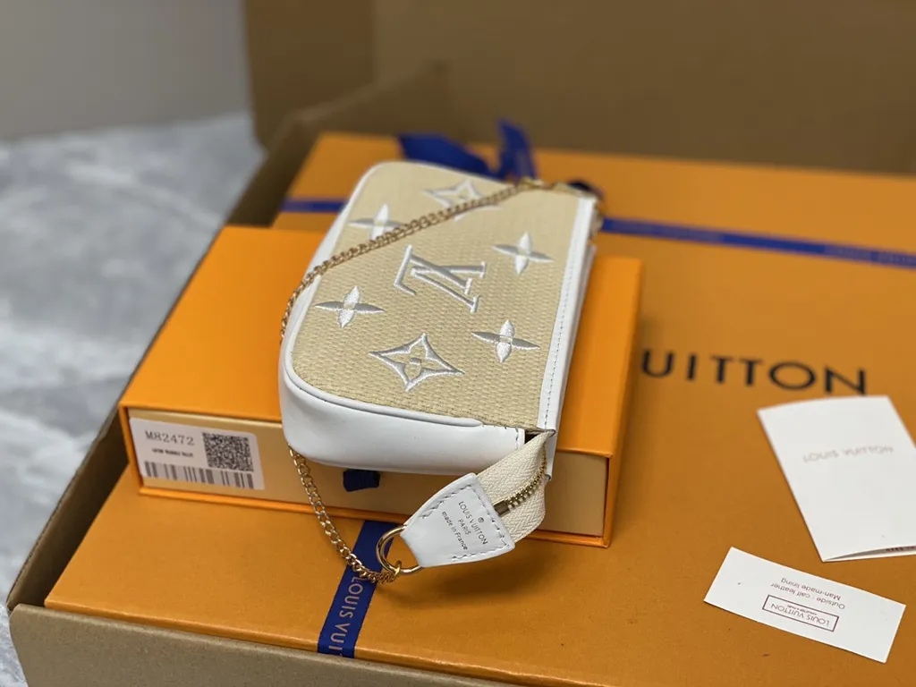 Louis Vuitton bag - LITELUX