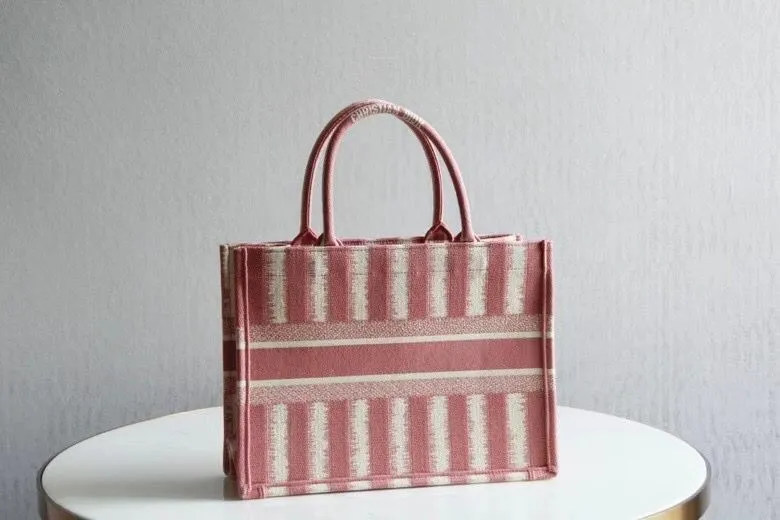 Dior Bag  – 115572781 - LITELUX