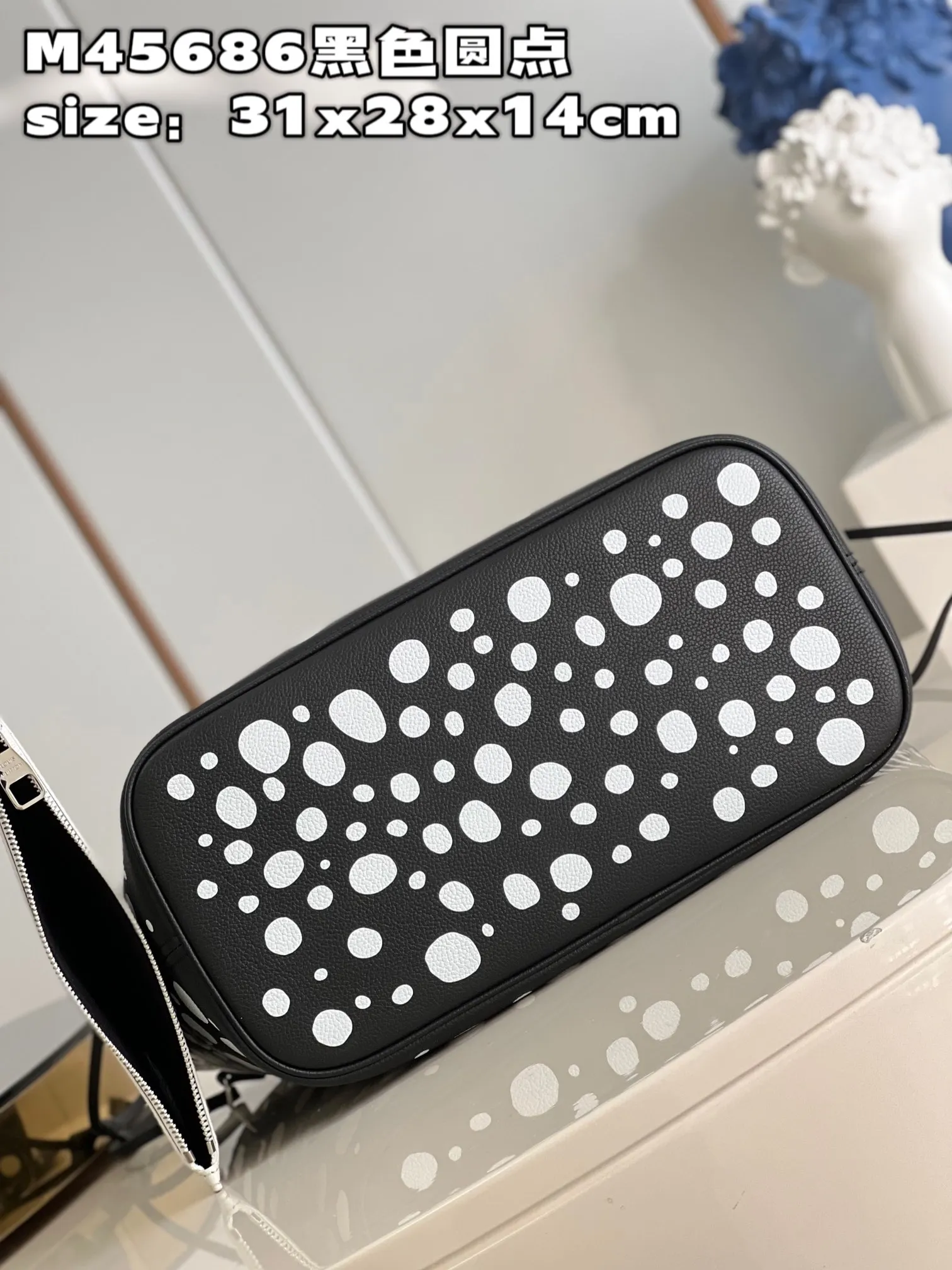 Louis Vuitton bag - LITELUX