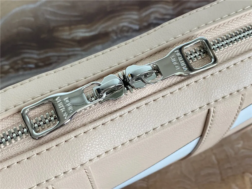 Louis Vuitton Bag - LITELUX