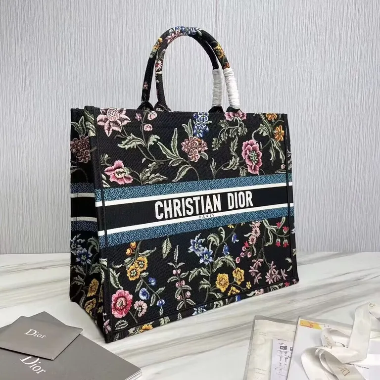 Dior bag - LITELUX