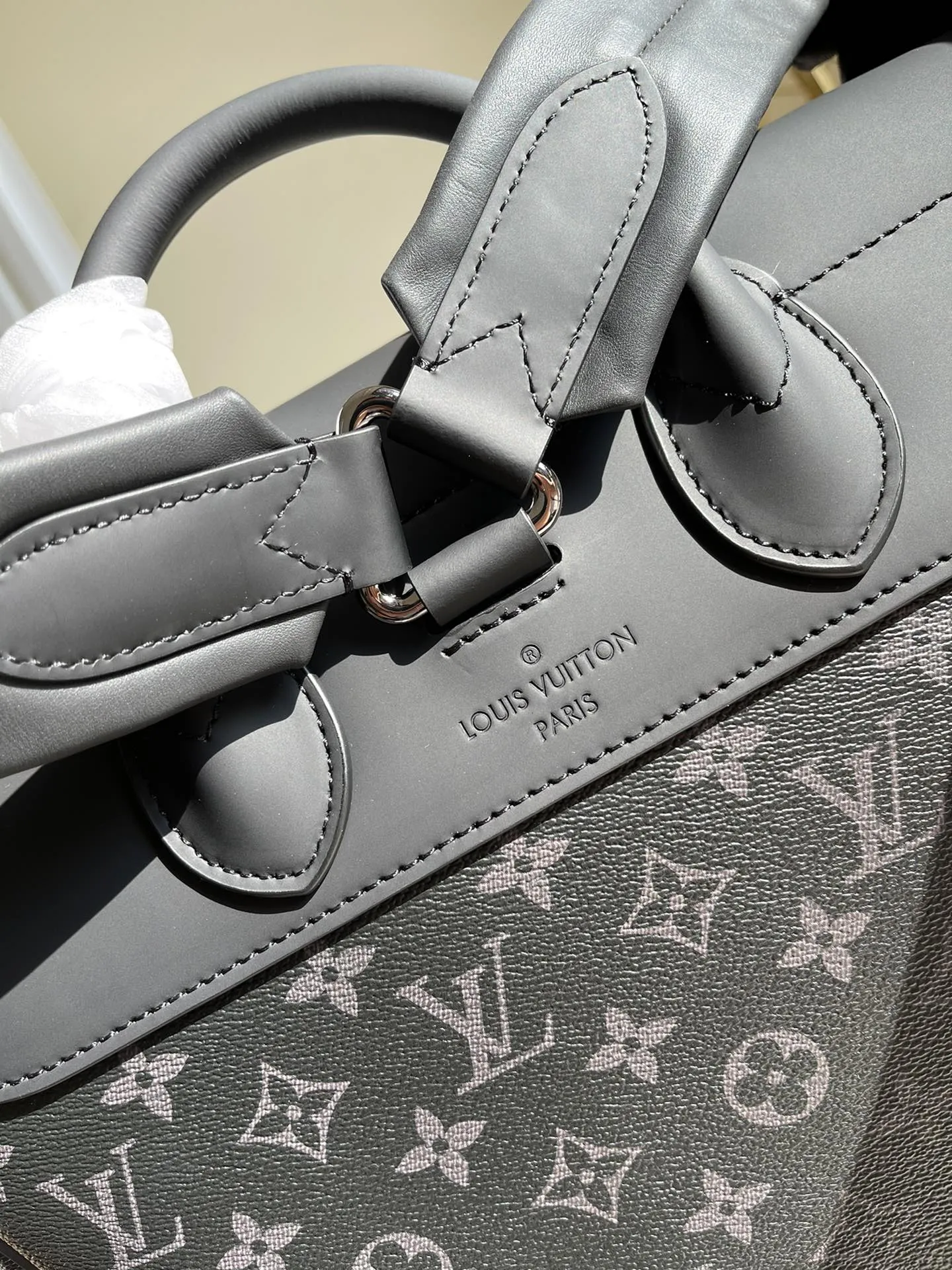 Louis Vuitton bag - LITELUX