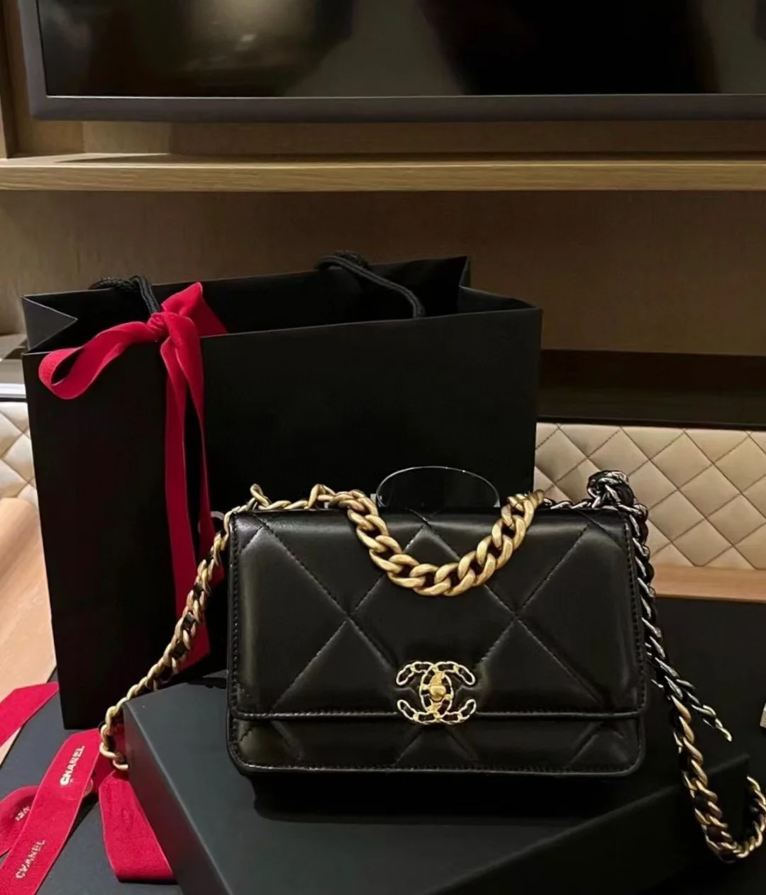 Chanel 23P 49bag woc - LITELUX