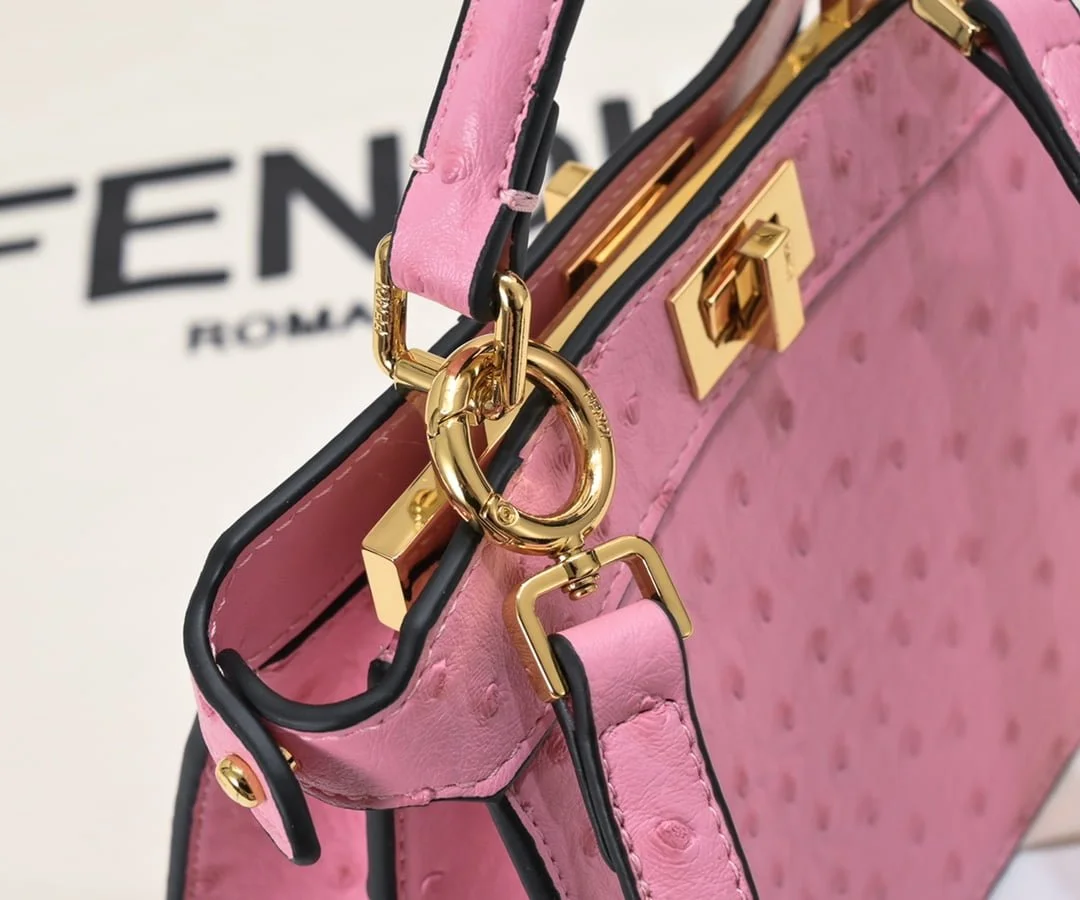 FENDI Peekaboo Pink 23ss 335 Size: 20*15cm - LITELUX
