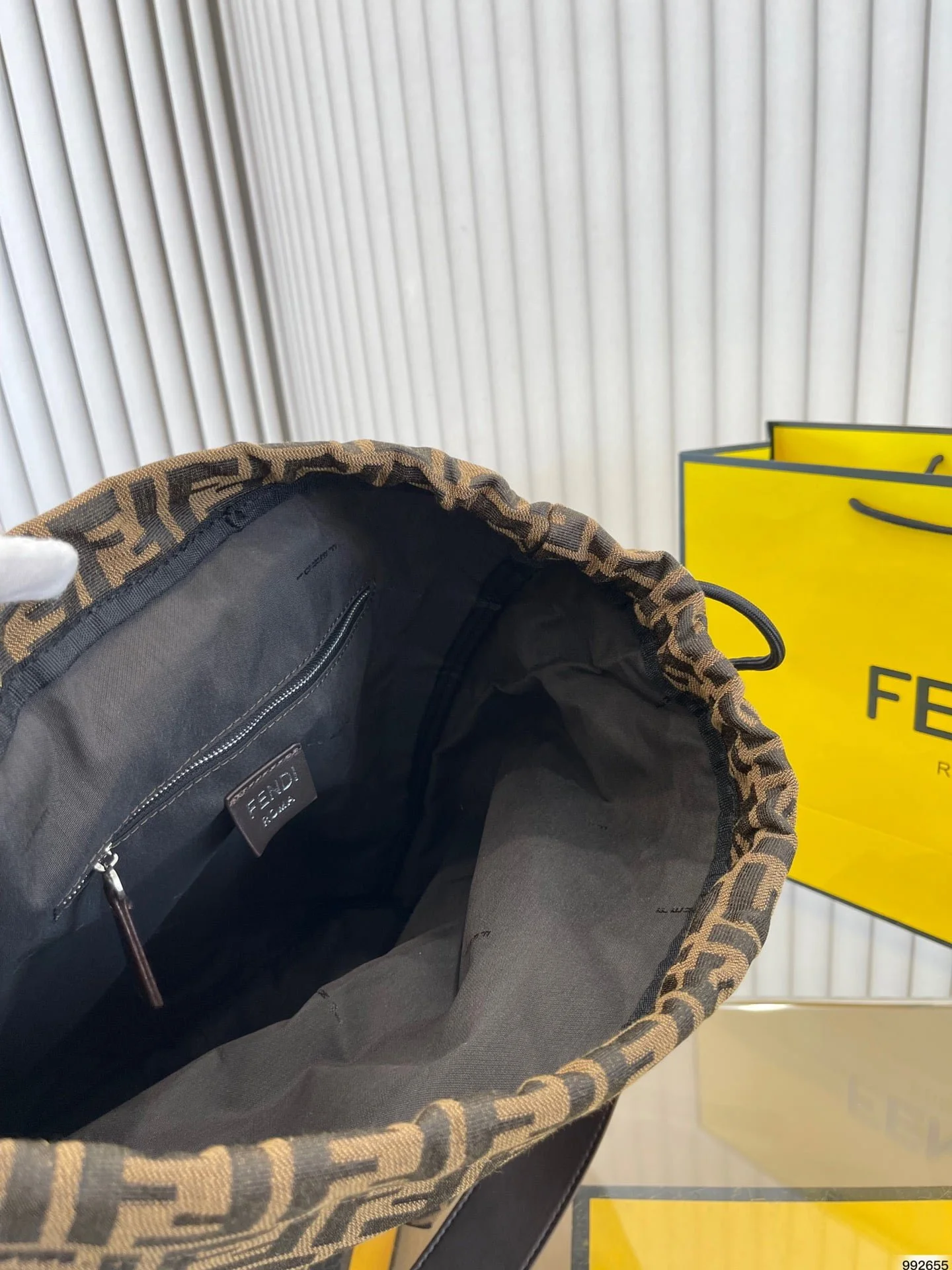 FENDI new backpack Brown/Black Size:34*44cm - LITELUX