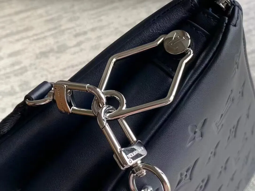 Louis Vuitton bag - LITELUX
