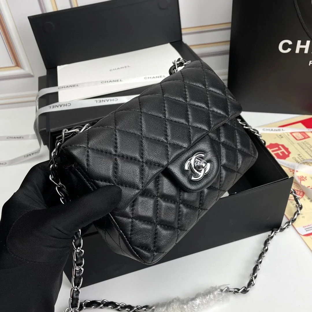 Chanel cf Square Fat 1115 sheepskin leather black size: 18*14*7cm - LITELUX
