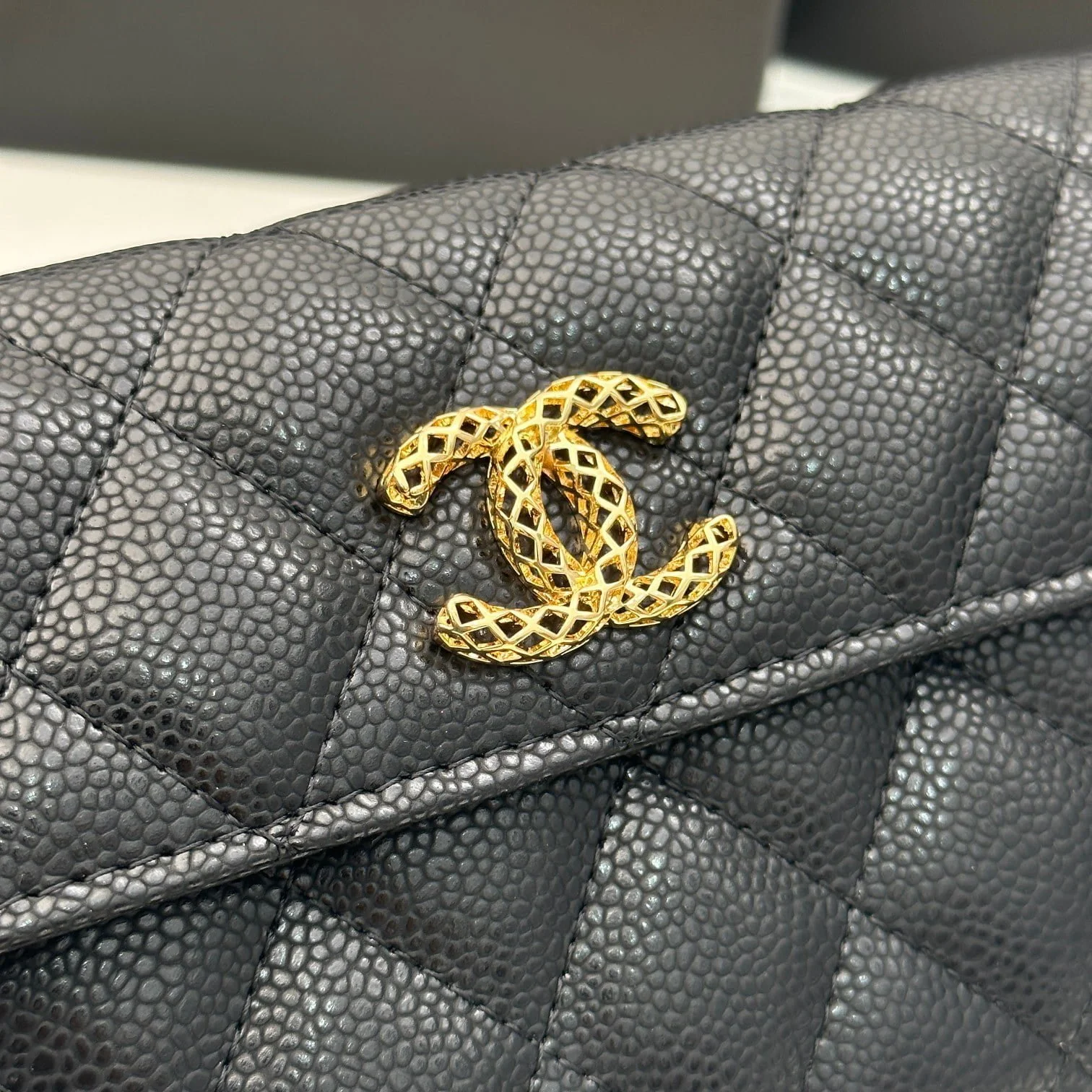 Chanel Rhombus caviar cowhide chain crossbody bag black 8001 size: 18*10.5*3.5 cm - LITELUX