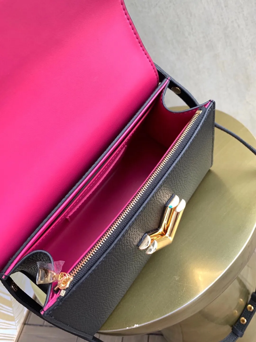 Louis Vuitton bag - LITELUX