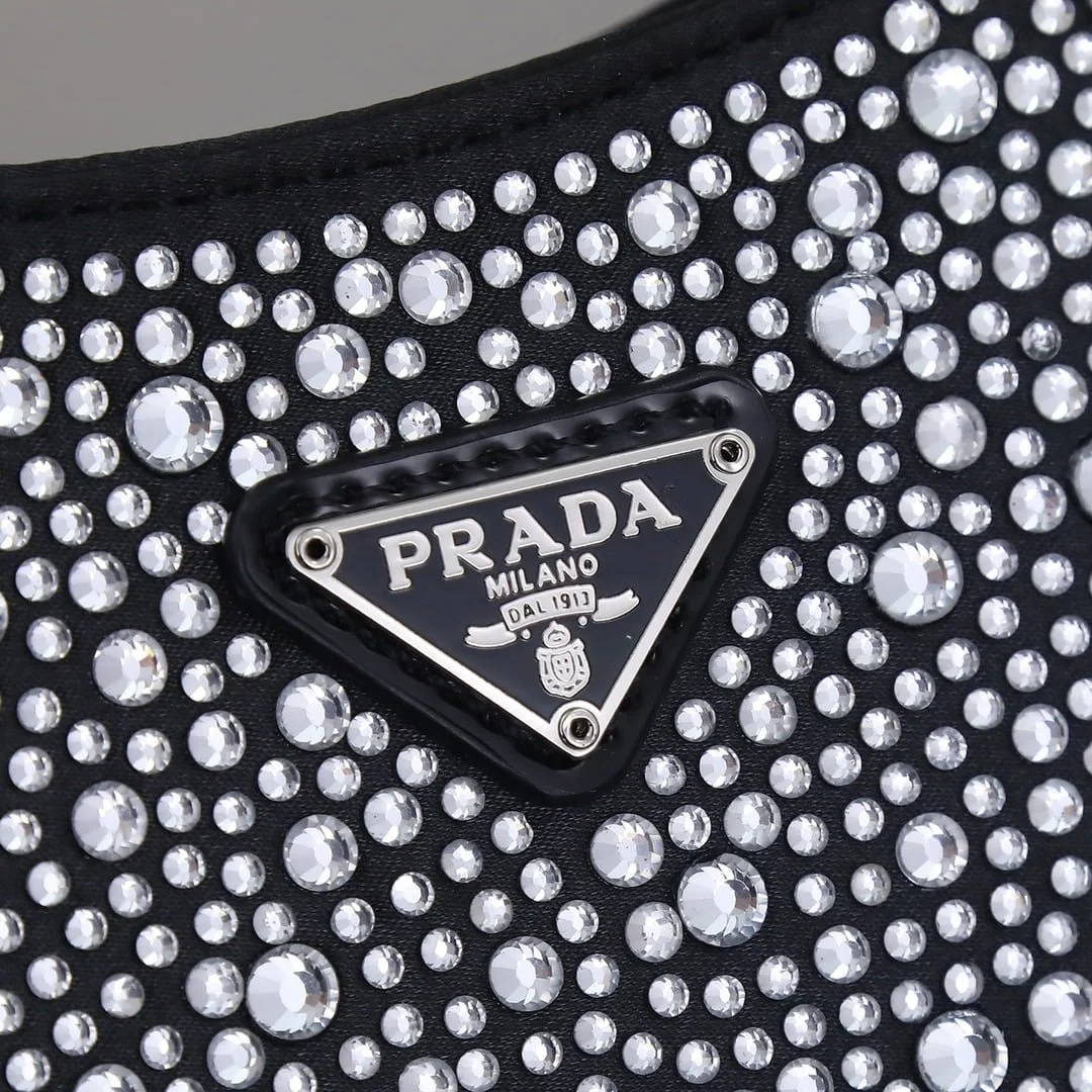 Prada Ss21 Hobo BlingBling 8801 black size: 22*18*5cm - LITELUX