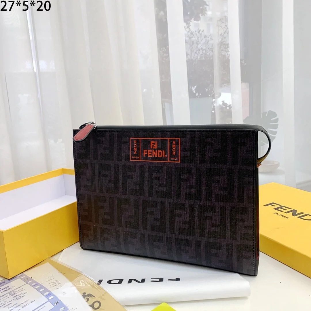FENDI Large capacity Handbag Size: 20 * 30cm - LITELUX