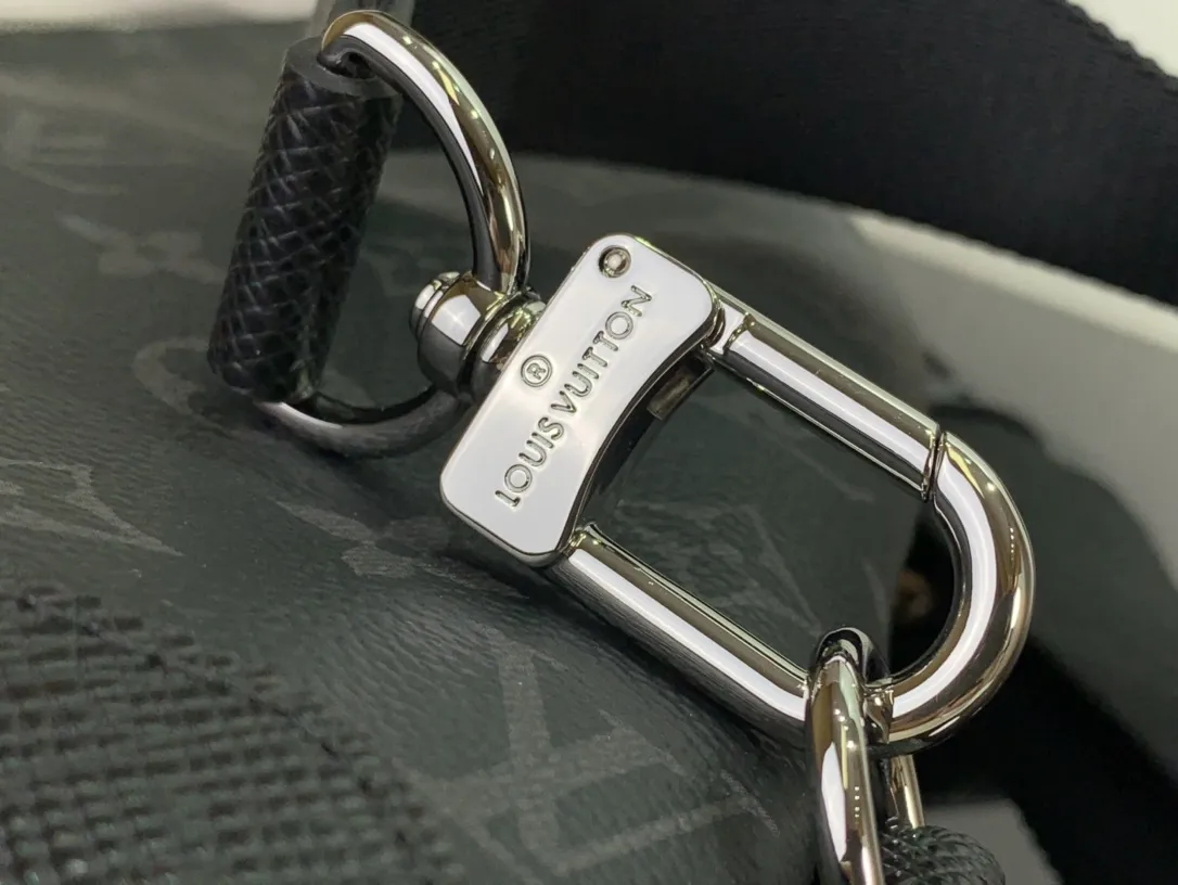 Louis Vuitton bag - LITELUX