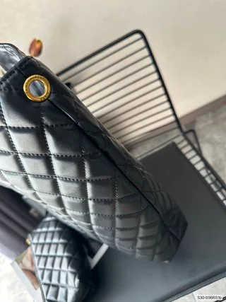 Icaremaxi Tote handbag model: 698651 - LITELUX