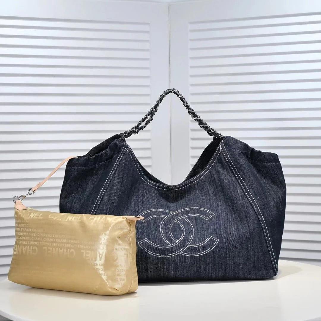 Chanel Denim shopping bag with a small wallet - LITELUX
