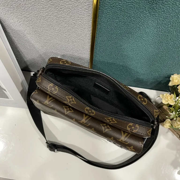 Louis Vuitton bag - LITELUX