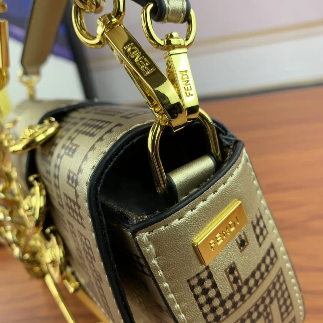 FENDI Fendace La Medusa Mini baguette bag Size: 20*13*5CM - LITELUX
