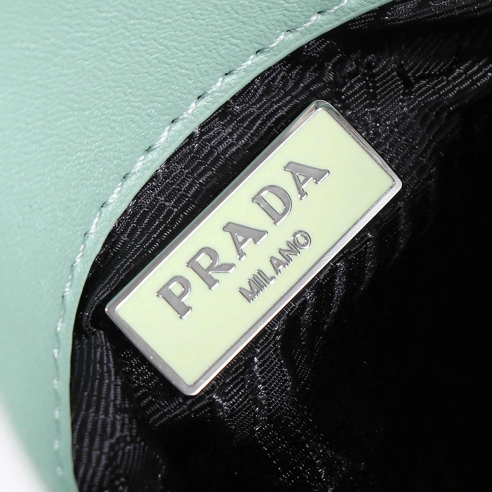 Prada hobo cleo Patent leather 611 Mint green size:22*13cm - LITELUX