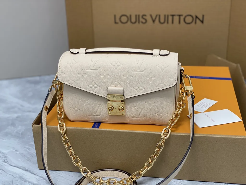 Louis Vuitton bag - LITELUX