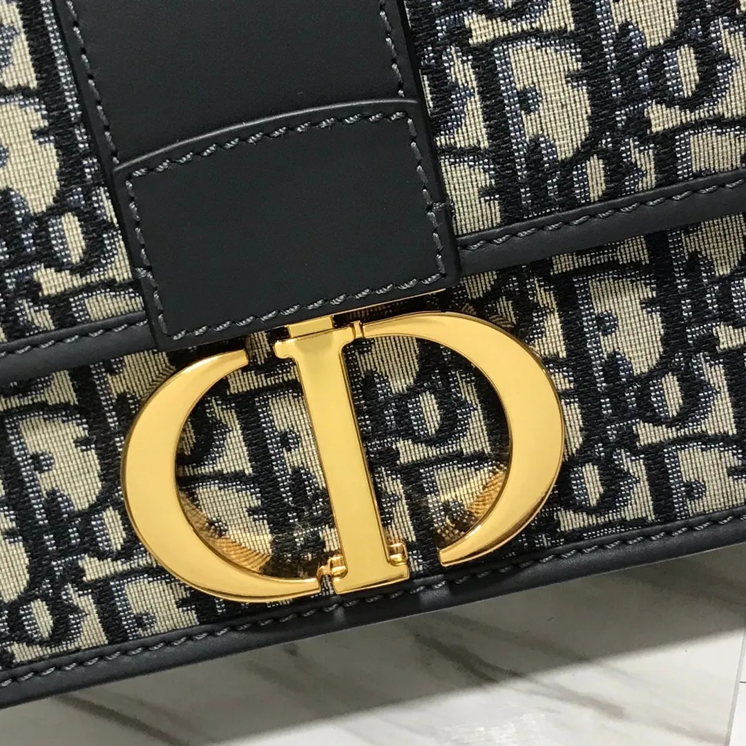 Dior Bag  – 115907912 - LITELUX