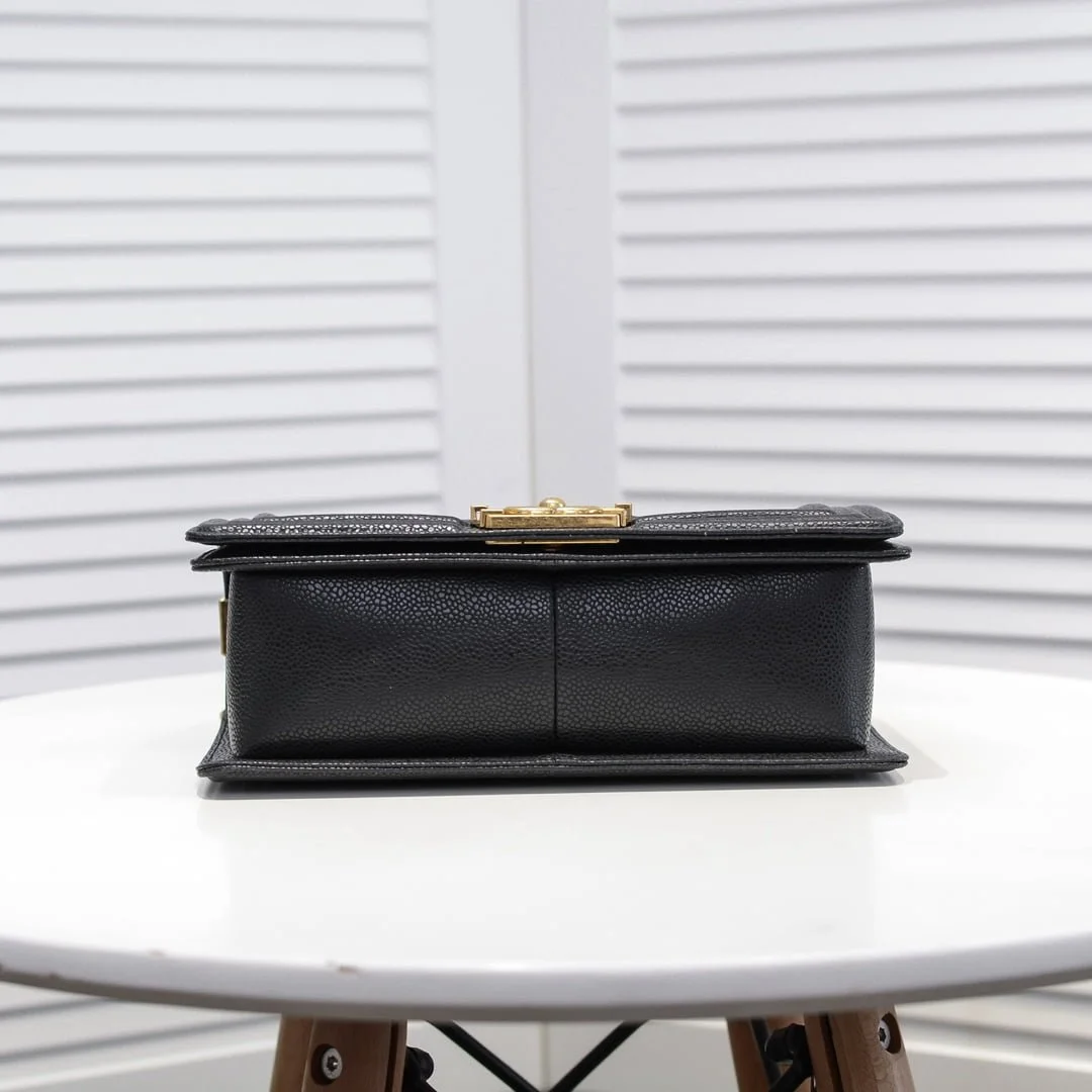 Chanel Cowhide caviar with gold hardware size: 25*15*9cm - LITELUX