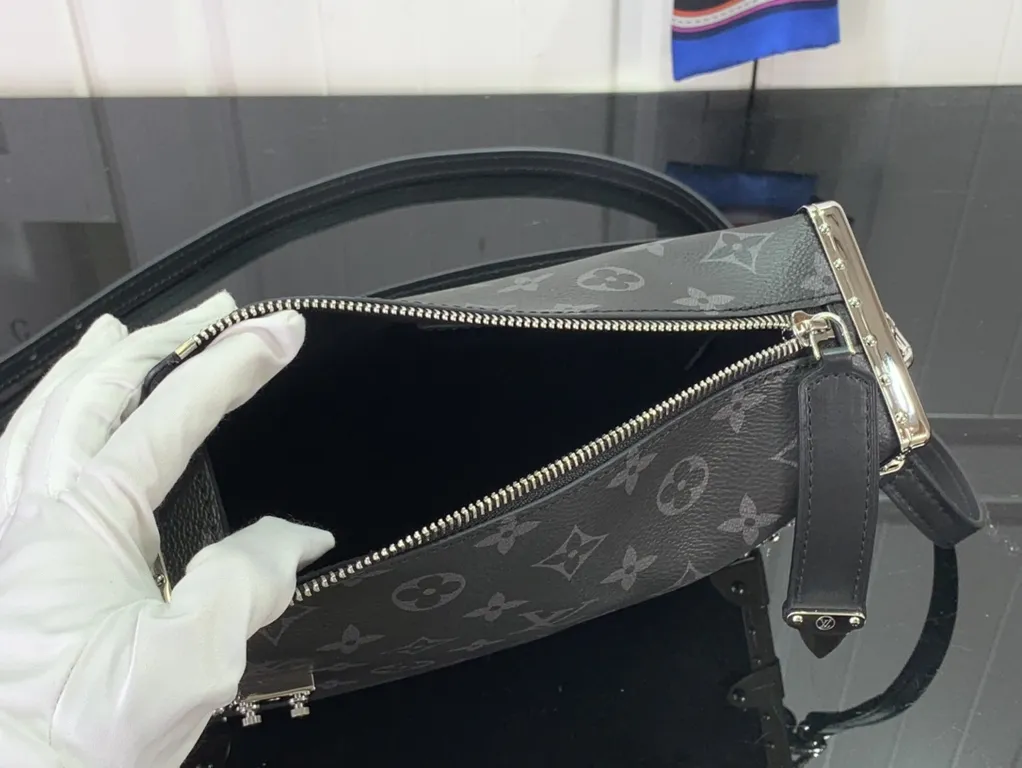 Louis Vuitton bag - LITELUX