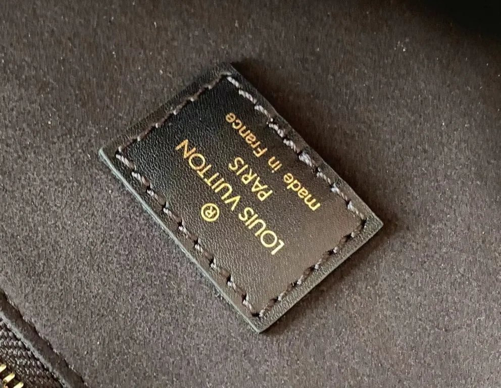 Louis Vuitton bag - LITELUX