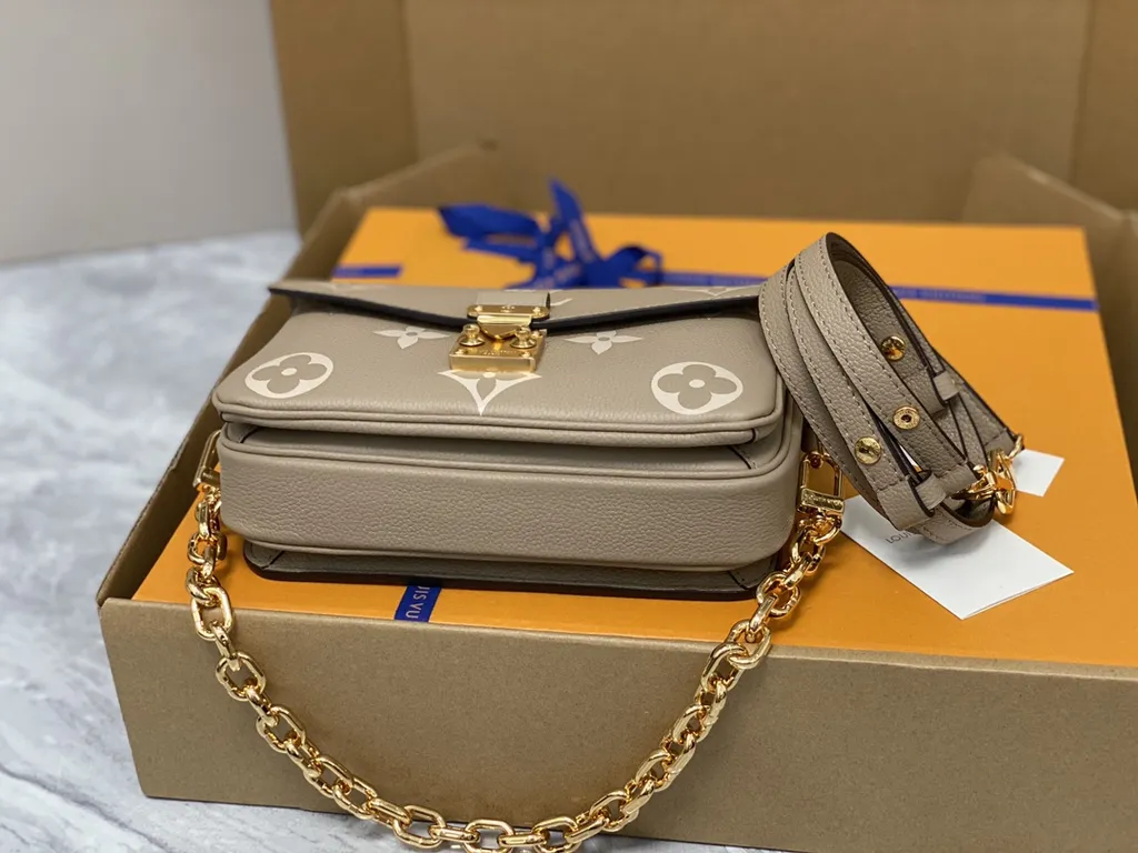 Louis Vuitton bag - LITELUX