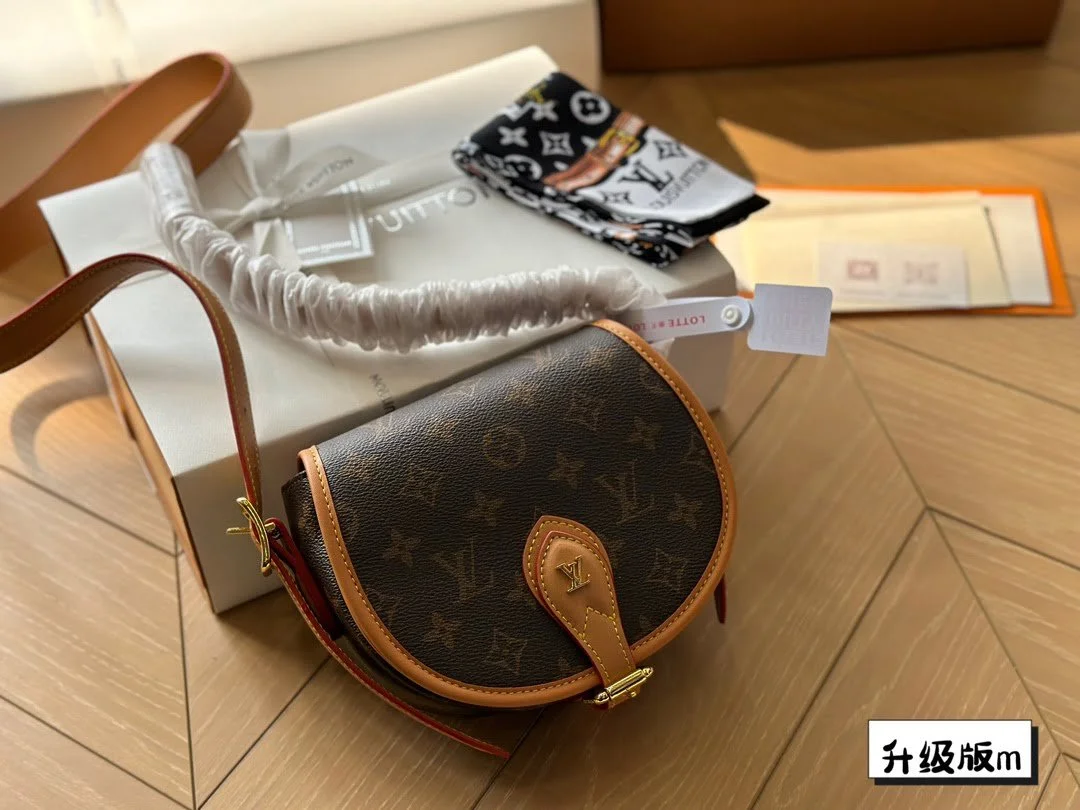 Louis Vuitton / LV Tambourin Saddle bag M44860 size: 18*16cm - LITELUX