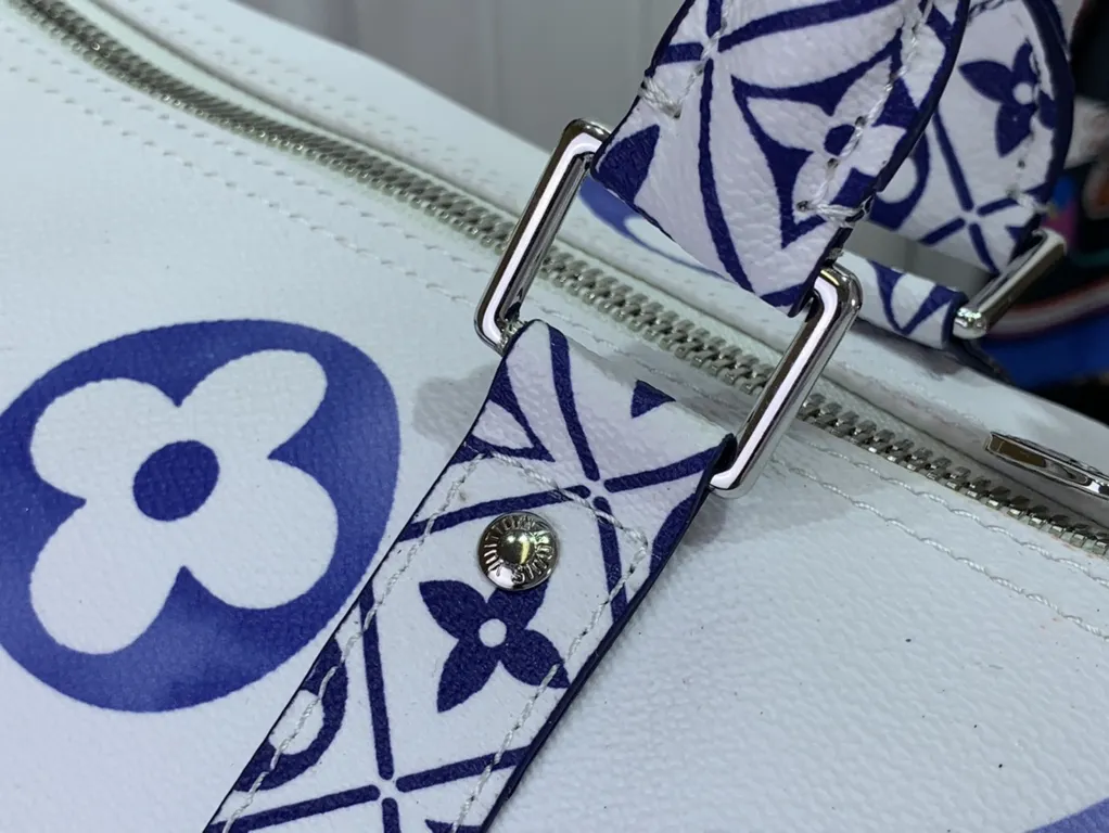 Louis Vuitton bag - LITELUX