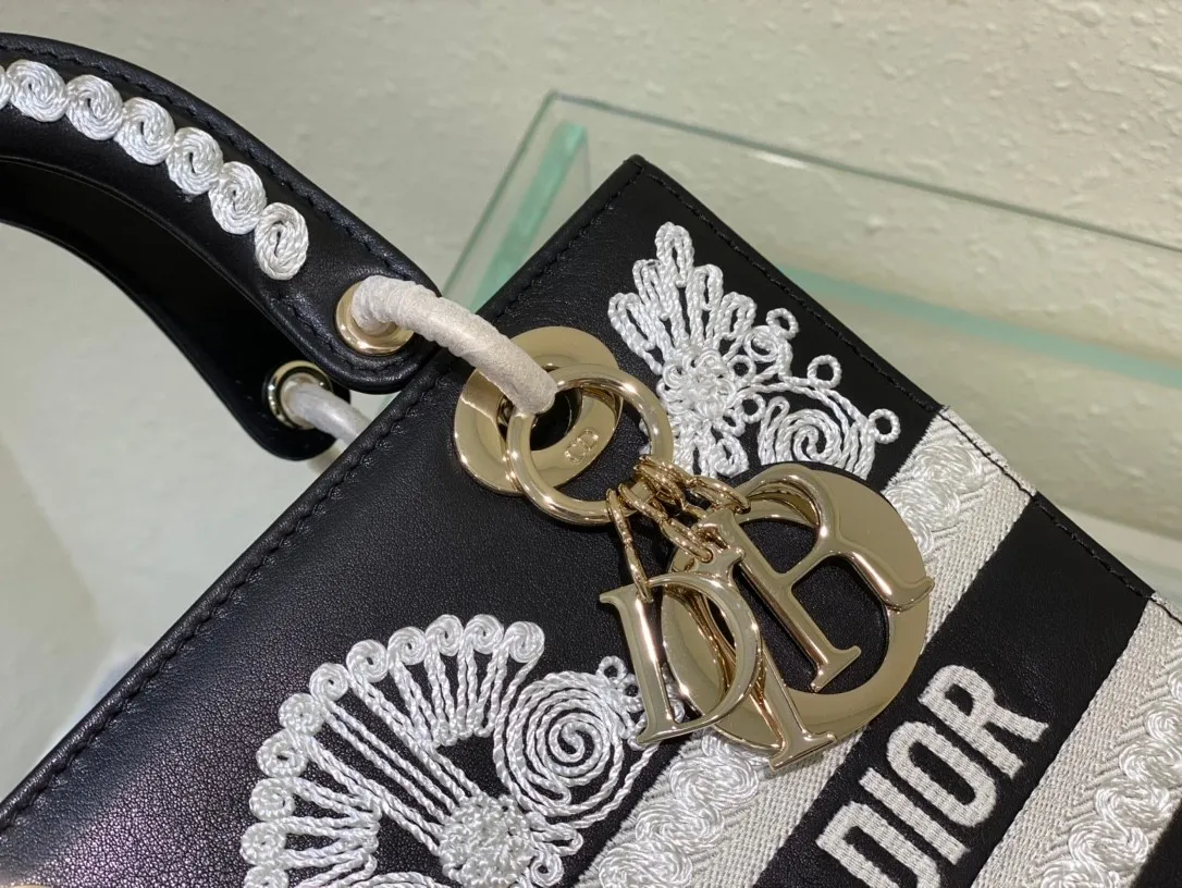 Dior Bag  – 121196990 - LITELUX