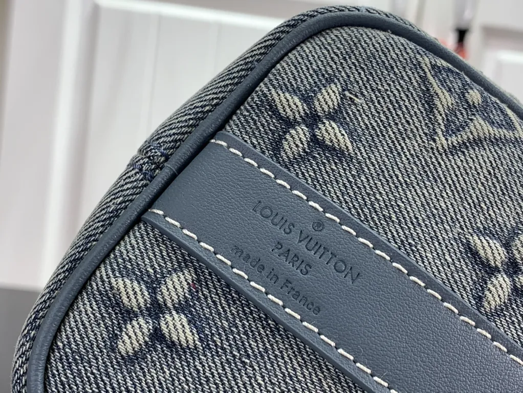 Louis Vuitton bag - LITELUX