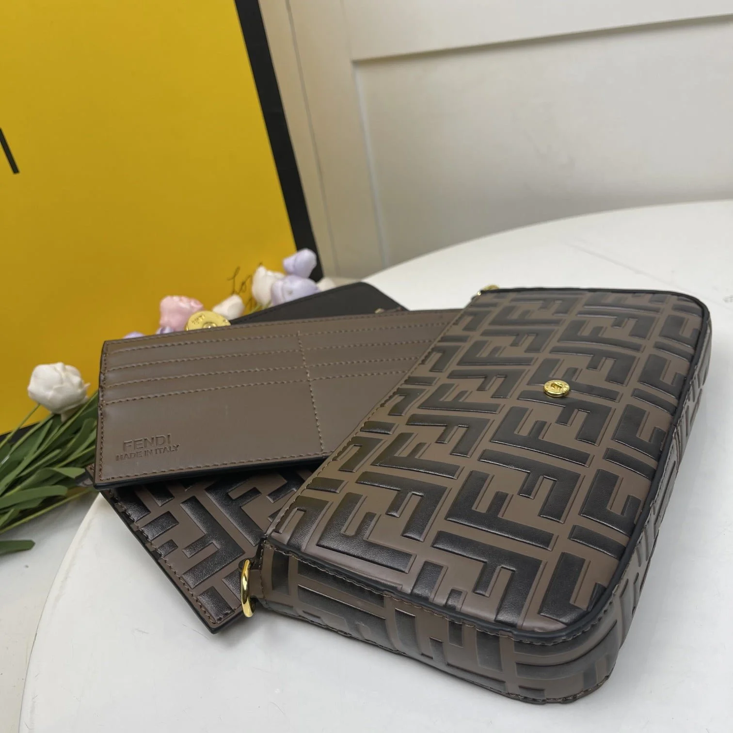 FENDI Three-piece leather wallet 2122 Size: 23CM - LITELUX