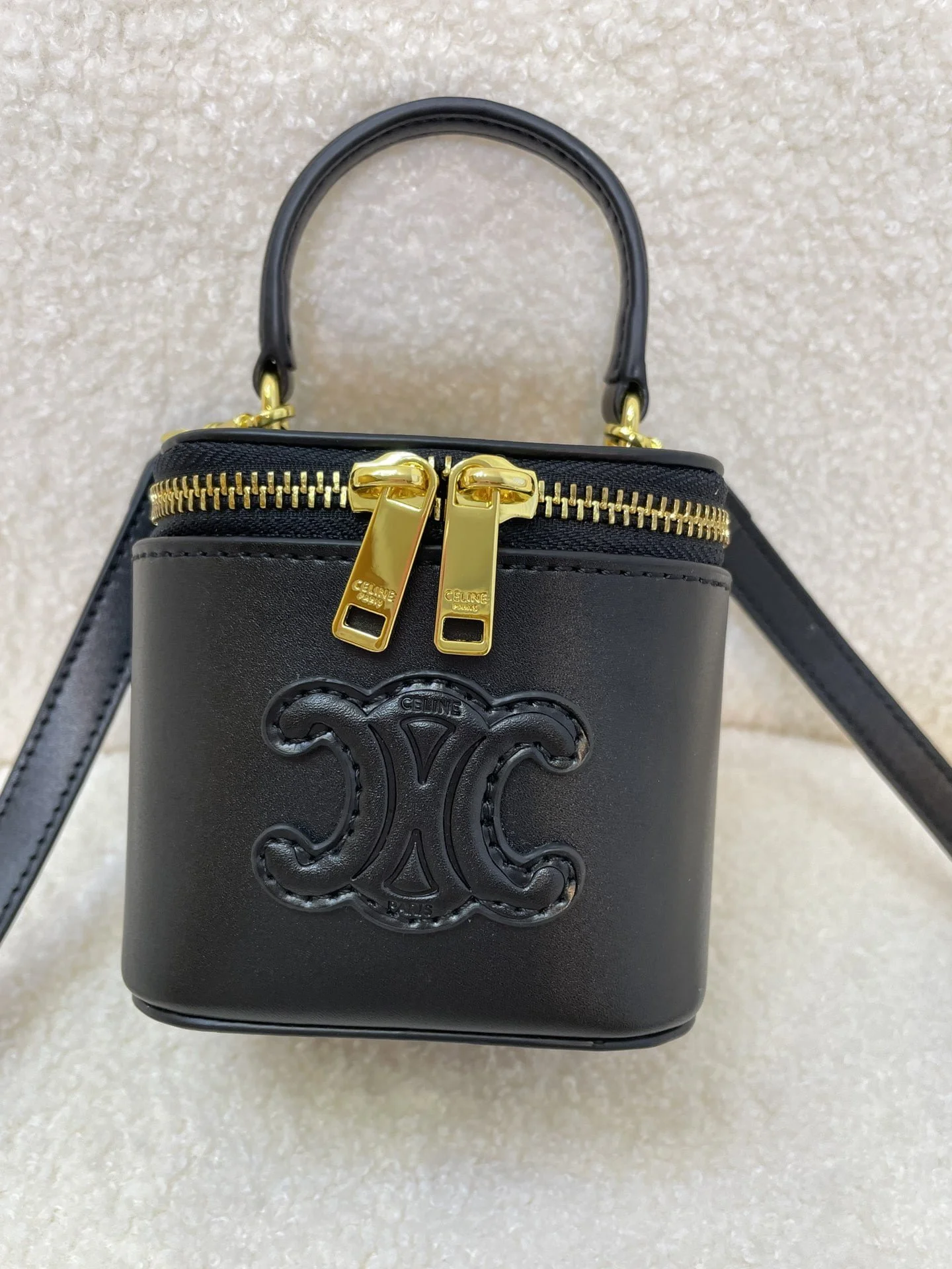 CELINE 23s Spring/Summer – Mini smooth leather makeup case Black 8080 Size: 9.5* 8* 9cm - LITELUX