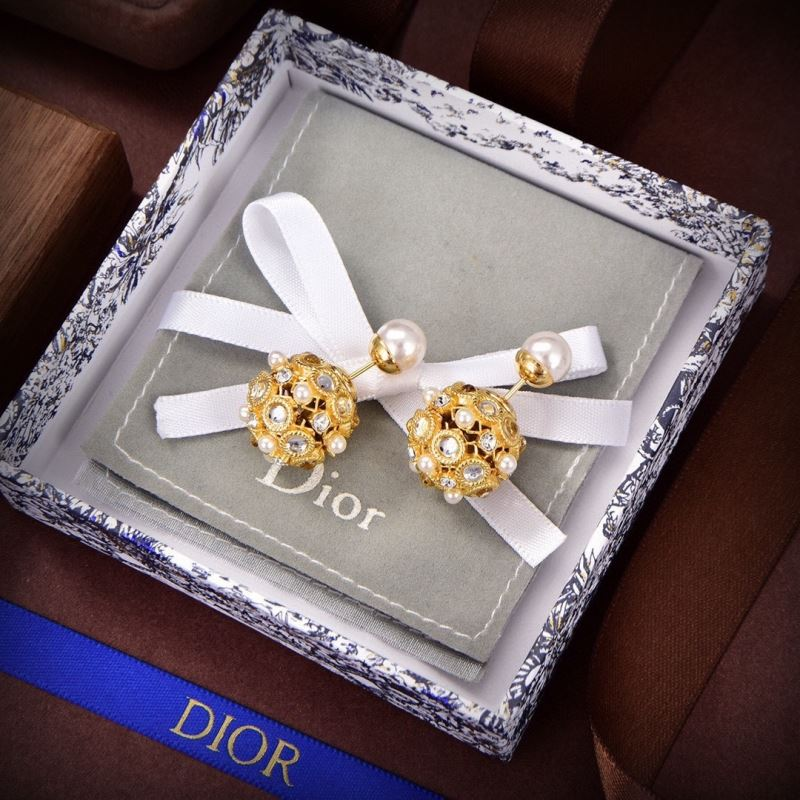 Christian Dior Round Diamond&Pearl Earrings - Gold - LITELUX