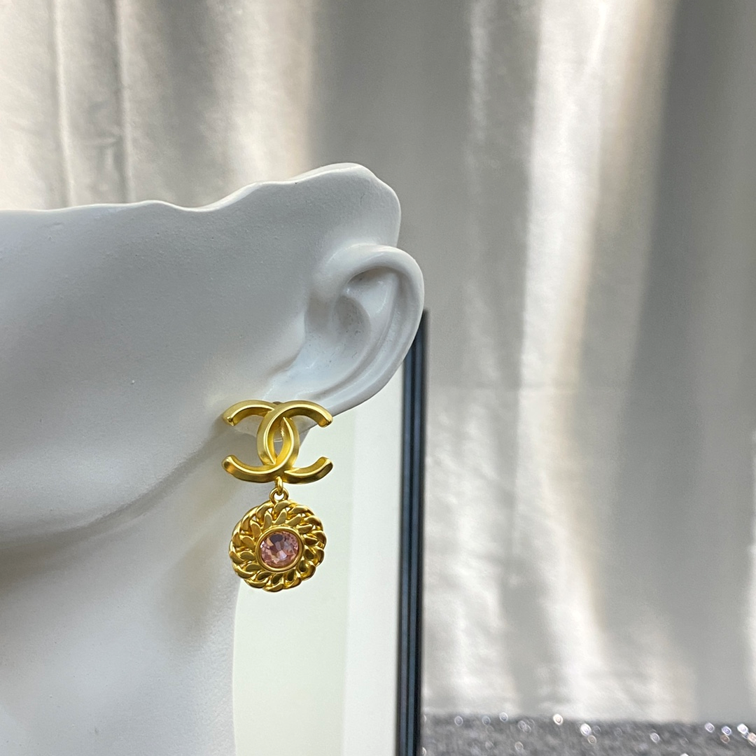 Chanel Diamond Drop Earrings - LITELUX