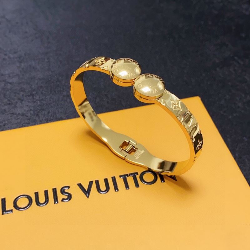 Louis Vuitton LV Bracelets - LITELUX