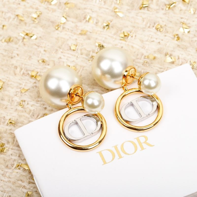 Christian Dior pearl earrings - Gold - LITELUX