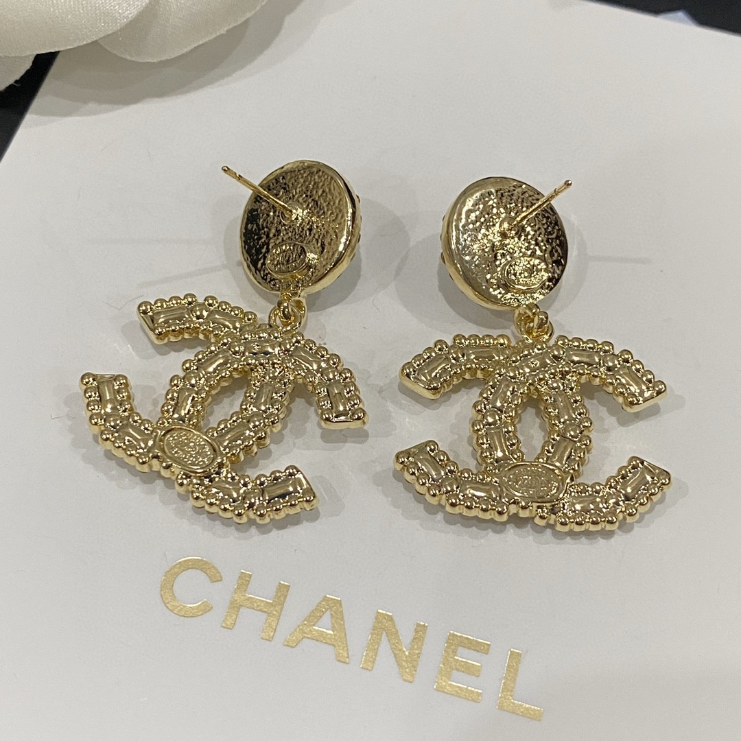 Chanel Pearl Metal Earrings - LITELUX