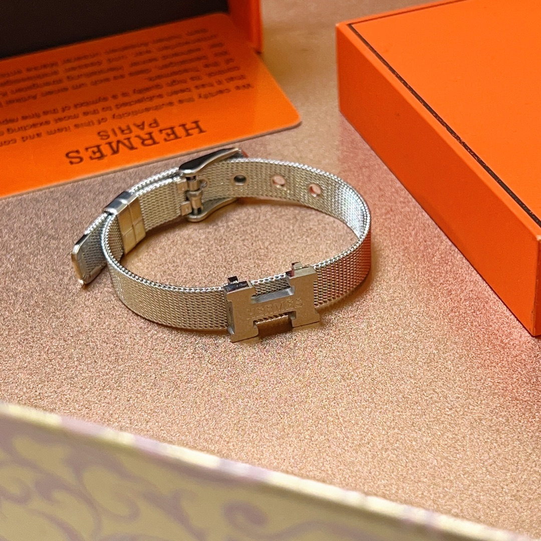 Hermes Bracelets - Silver - LITELUX