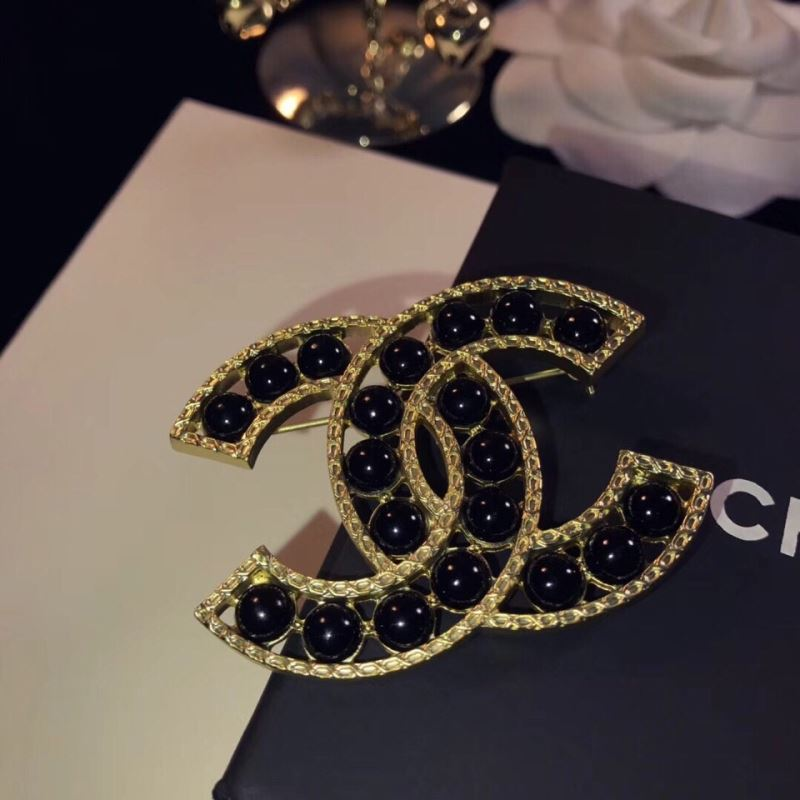 Chanel Brooches - Black - LITELUX