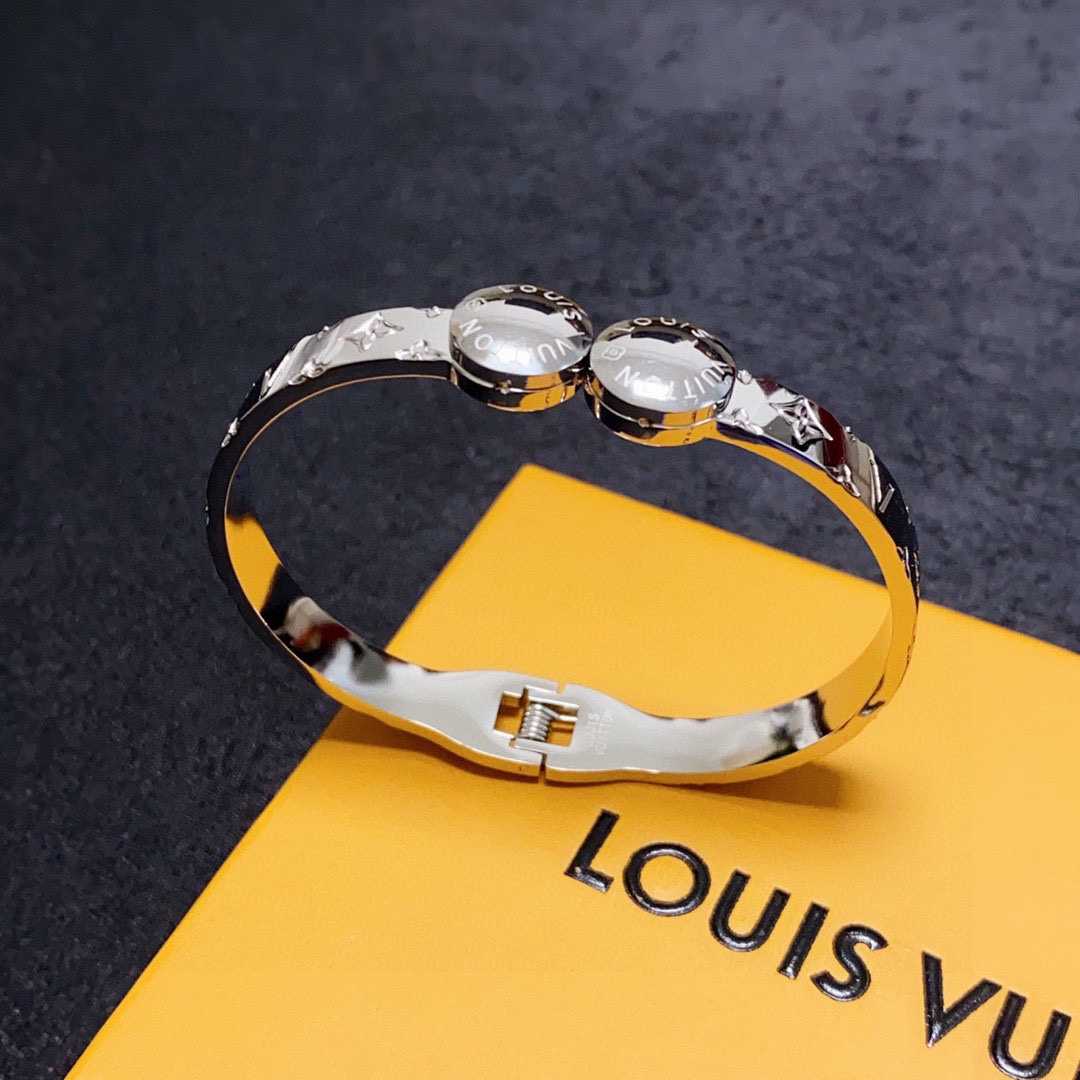 Louis Vuitton LV Bracelets - LITELUX