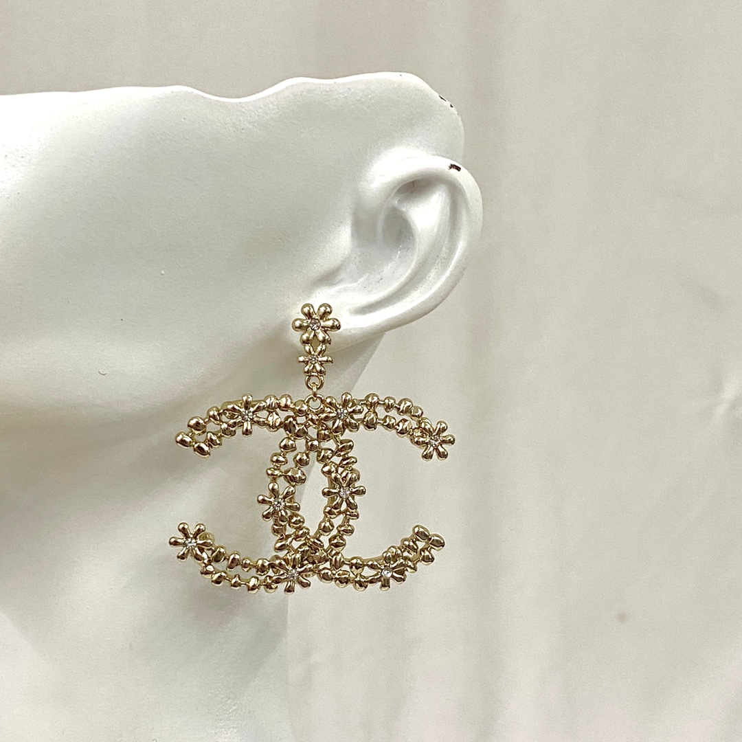 Chanel Hollow Double C Earrings - LITELUX