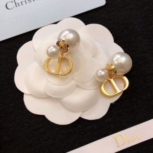 Christian Dior pearl earrings - LITELUX