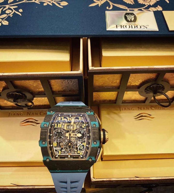 Richard Mille RM11-03 Ultimate Edition Flyback Chronograph in carbon - LITELUX