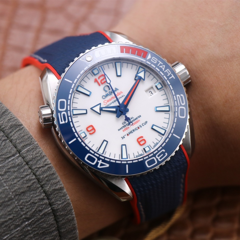 PLANET OCEAN 600M America's Cup 43.5mm - LITELUX