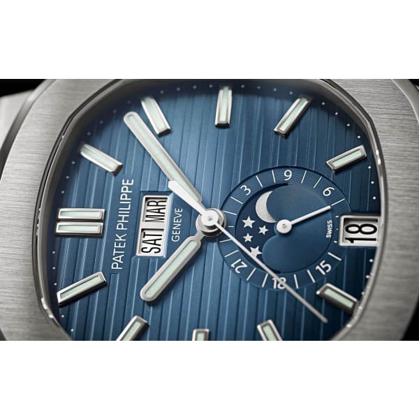 Nautilus 5726-1A-014 Black Gradated dial 40.5mm - LITELUX