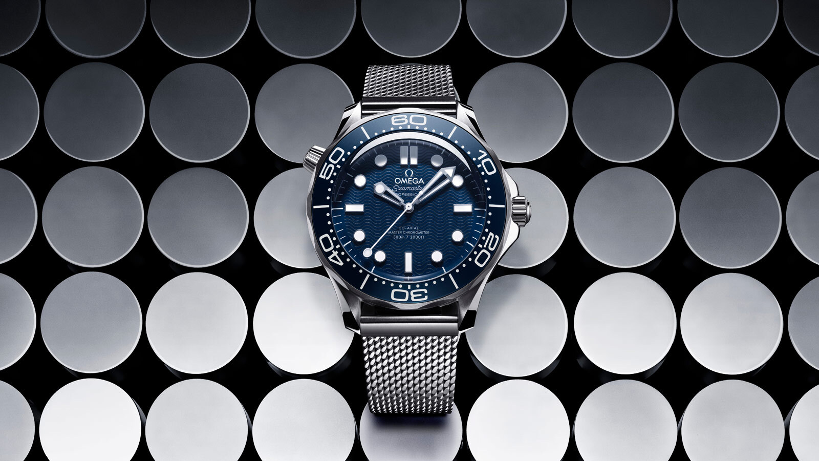 300m diving watch 42mm Master Chronometer James Bond 60th Anniversary Watch - LITELUX