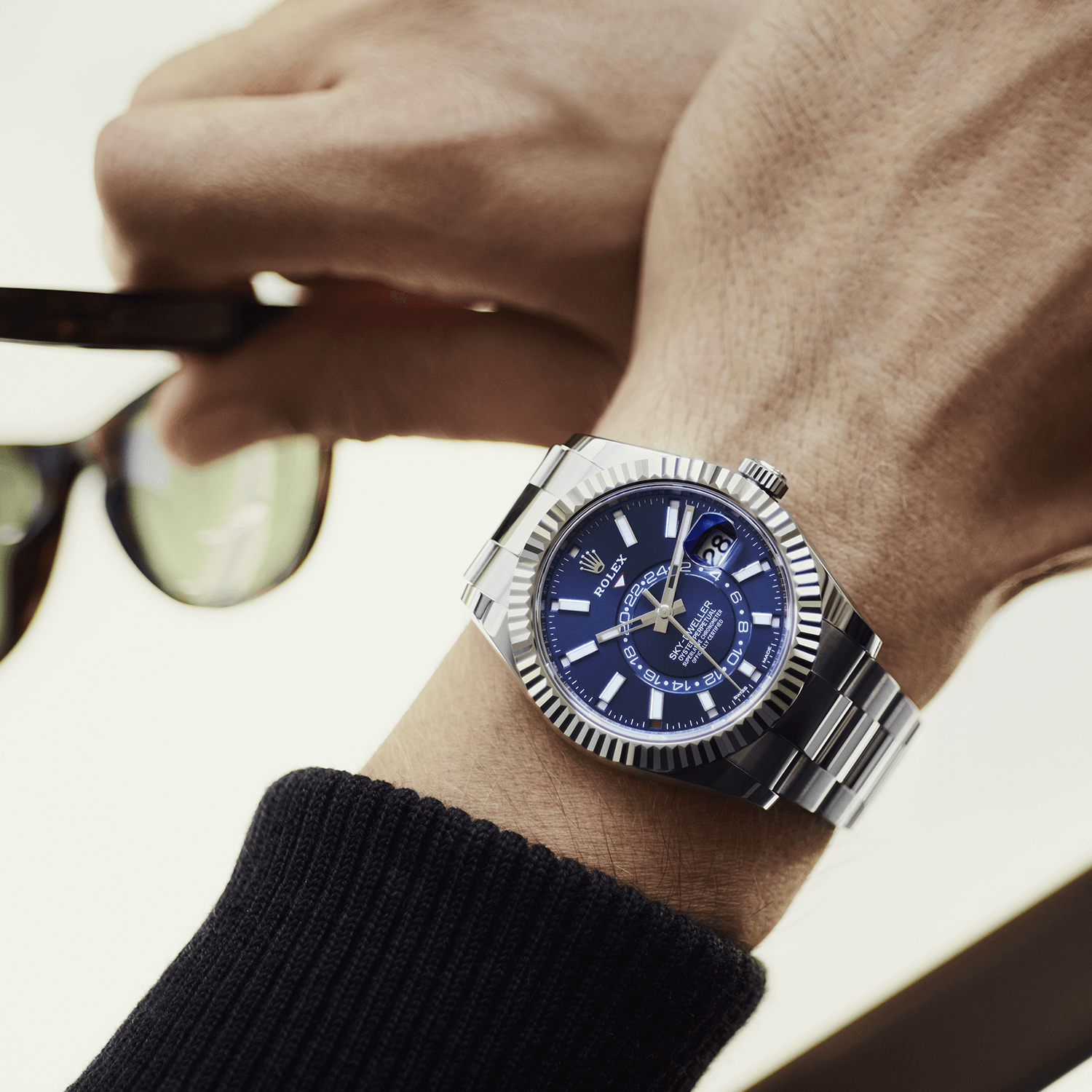 Sky-Dweller Blue Dial Steel White Gold Mens Watch 326934 - LITELUX