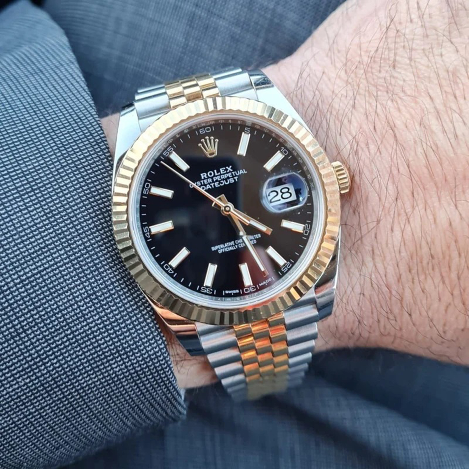 Rolex Datejust 41 Two Tone Oystersteel and yellow gold Black Dial 126333-0014 - LITELUX