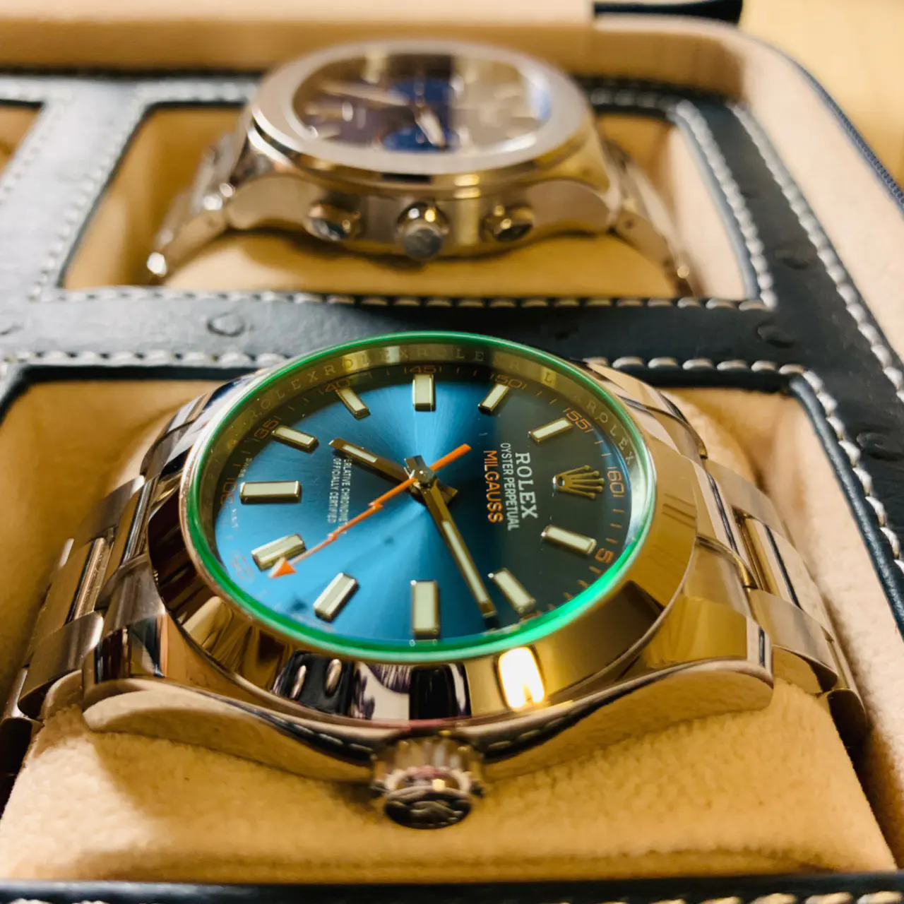 Rolex Oyster Perpetual Milgauss 40 116400gv Series - LITELUX